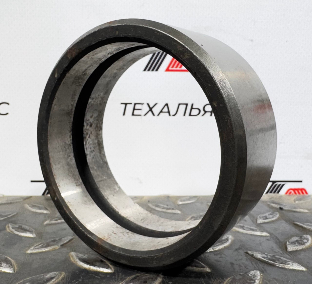 Втулка T164183