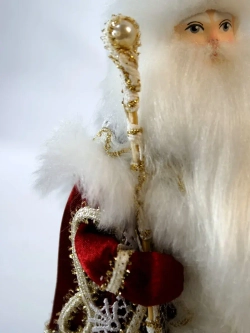 Кукла коллекционная Дед Мороз в кружевной шубе