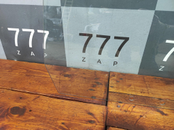 Стекло двери задней левой Suzuki Grand Vitara 1 98-05 Б/У Оригинал 8454665D00