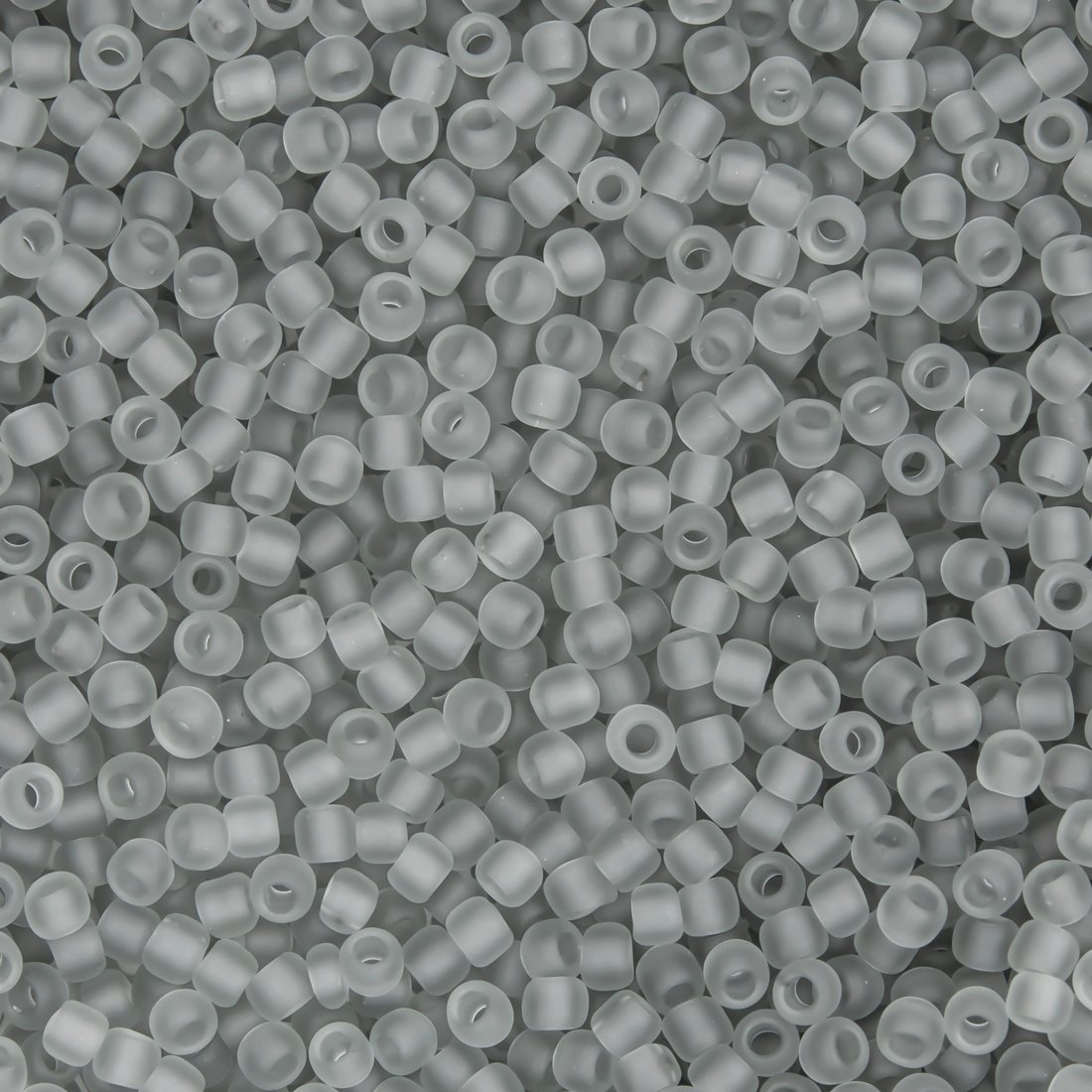 Японский бисер TOHO Round 11/0 (№9F), прозрачный матовый