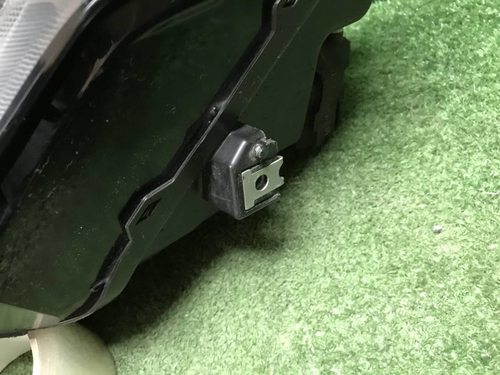 Фара левая Geely Coolray (2019-2024) LED
