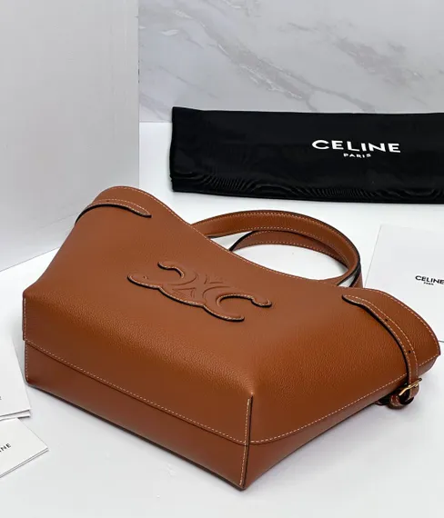 Сумка Celine CABAS ANAÏS CUIR TRIOMPHE коричневая