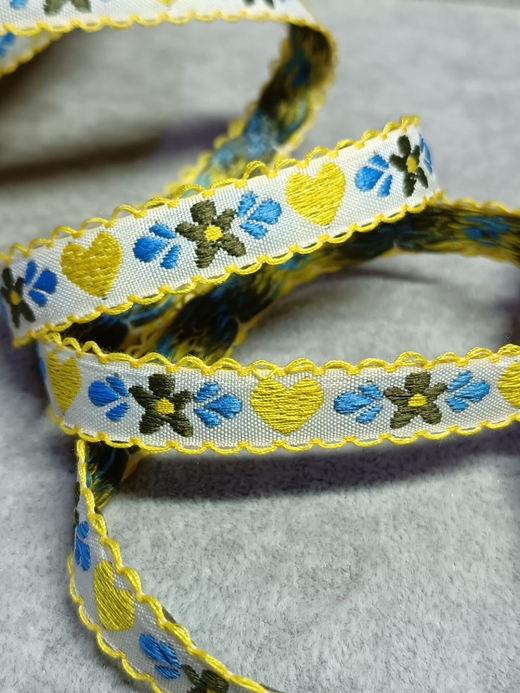 Тесьма жаккард, ш. 1,4 см