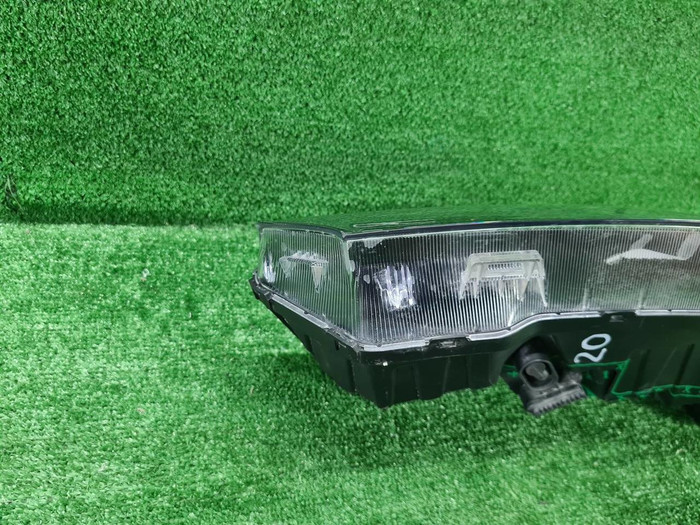 Фара габаритная левая Hyundai Palisade (2018-2022) LED