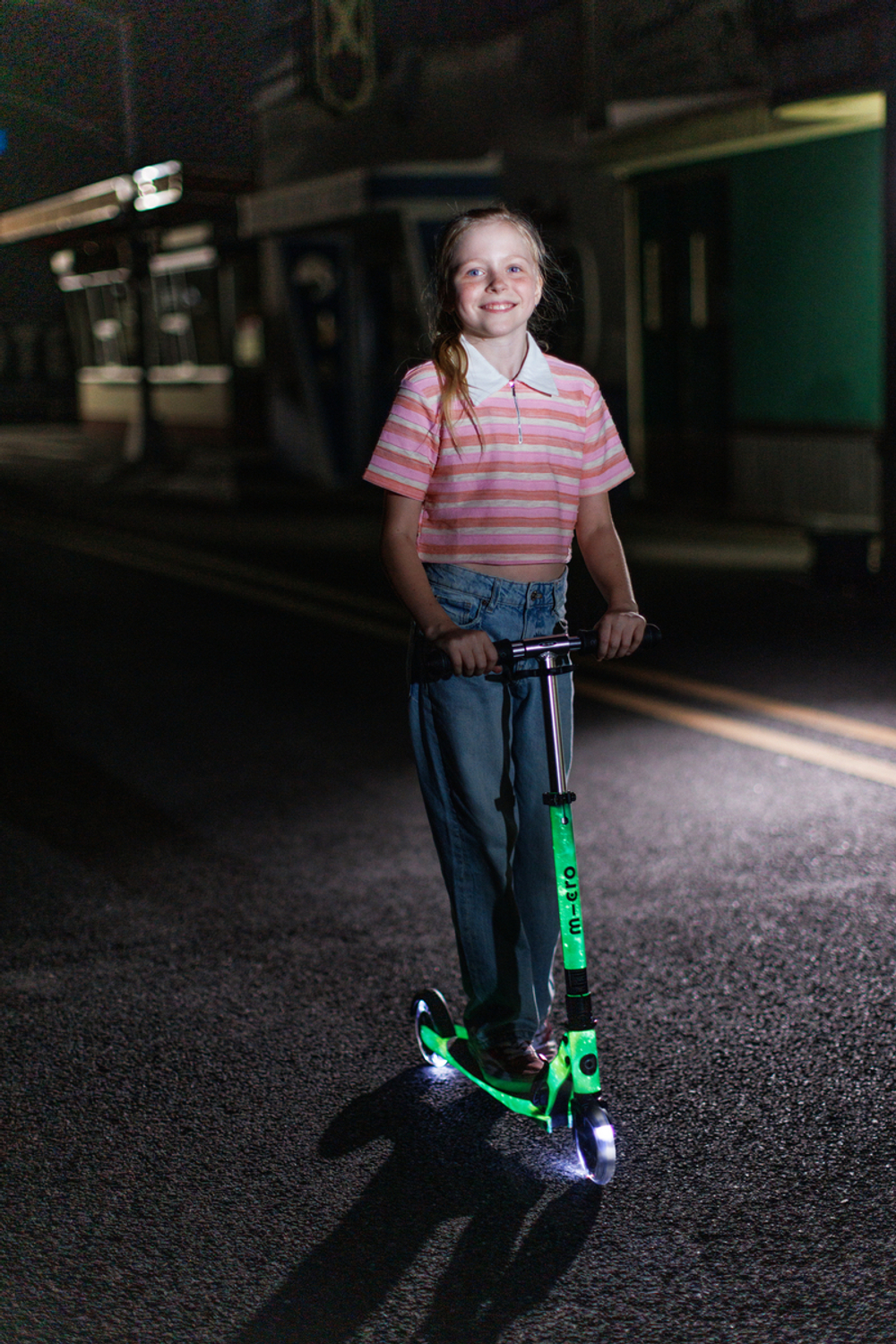 Самокат Micro Sprite Glow (светится в темноте) LED, Art Млечный путь