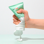 Пенка для умывания с пробиотиками LACTODERM Beneficial Heartleaf Moisturizing Cleansing Foam