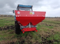 Разбрасыватель RUBER 1500 (РУМ-1500)
