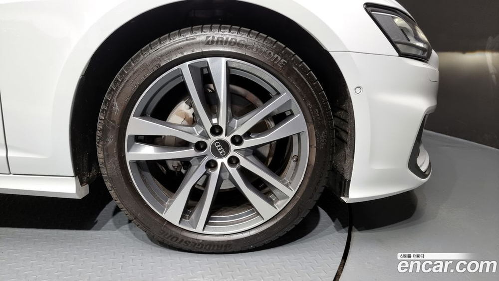 Audi A6 (C8) 40 TDI Premium (02.2023)
