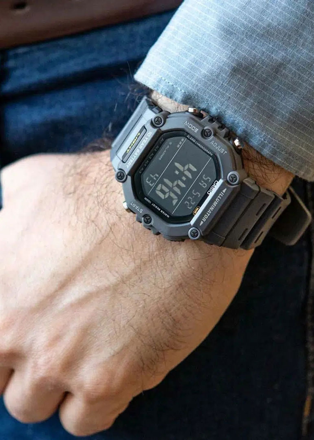 Часы Casio AE-1600H-8B