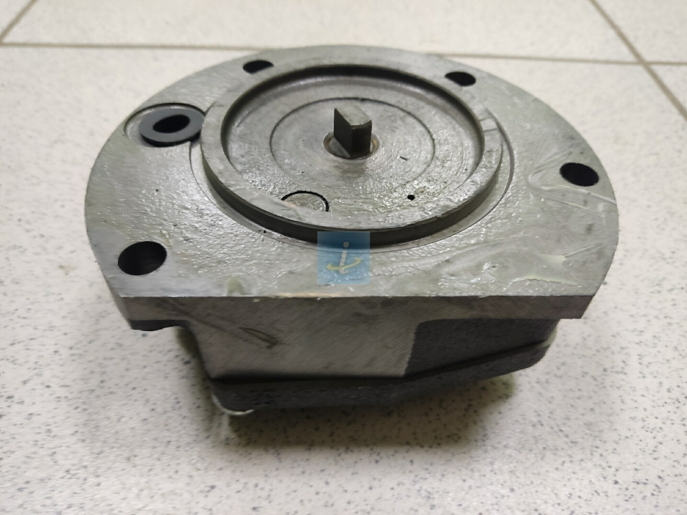 Насос масляный КПП 2381 336.1704010-10