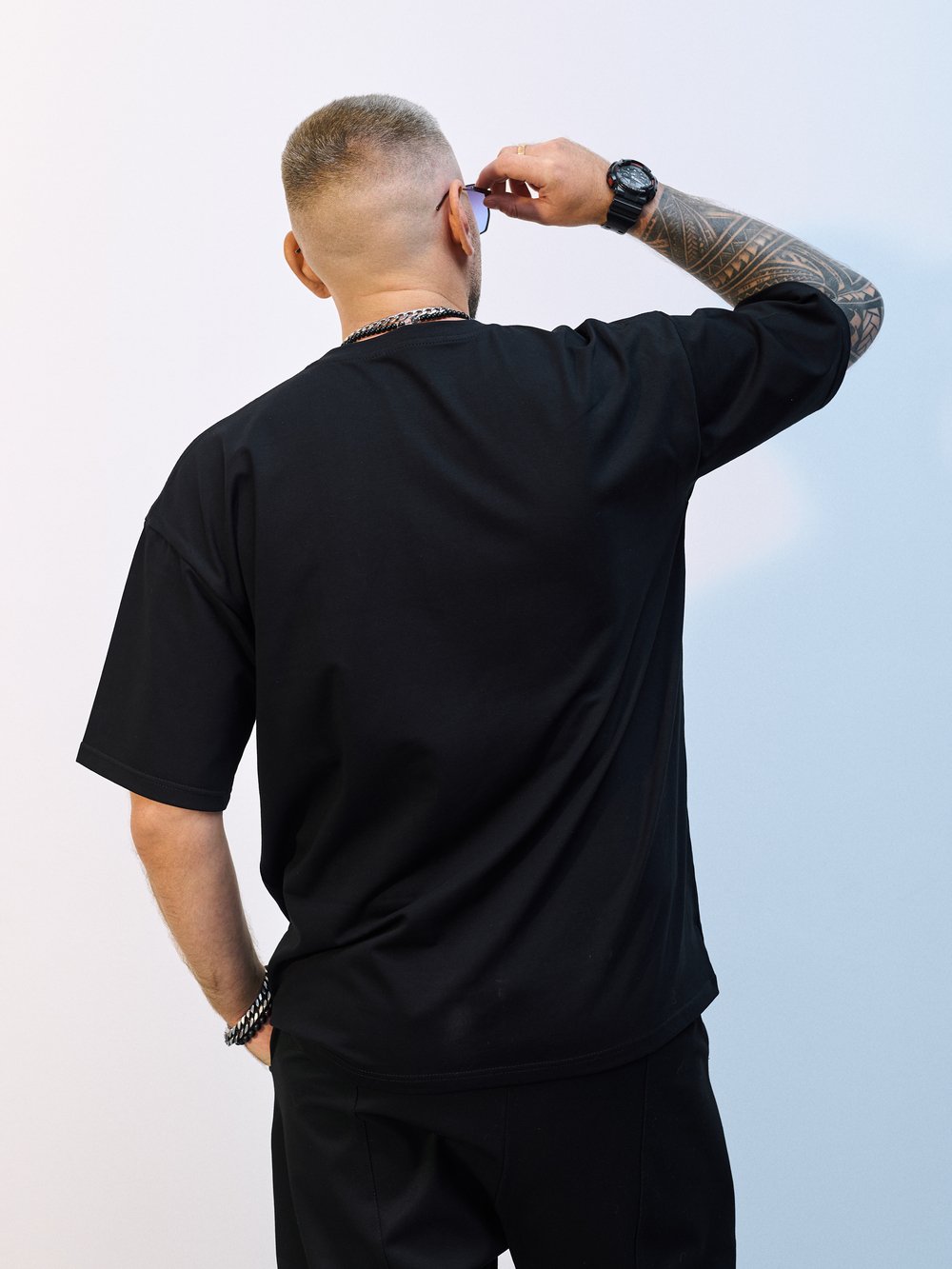 Футболка оверсайз унисекс " MARI ASSR" черный