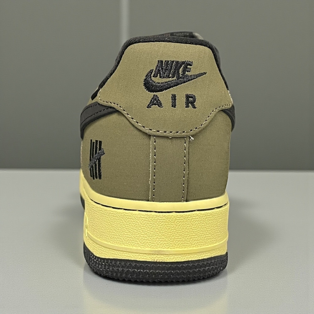 Nike Air Force 1 Low x Undefeated • Green