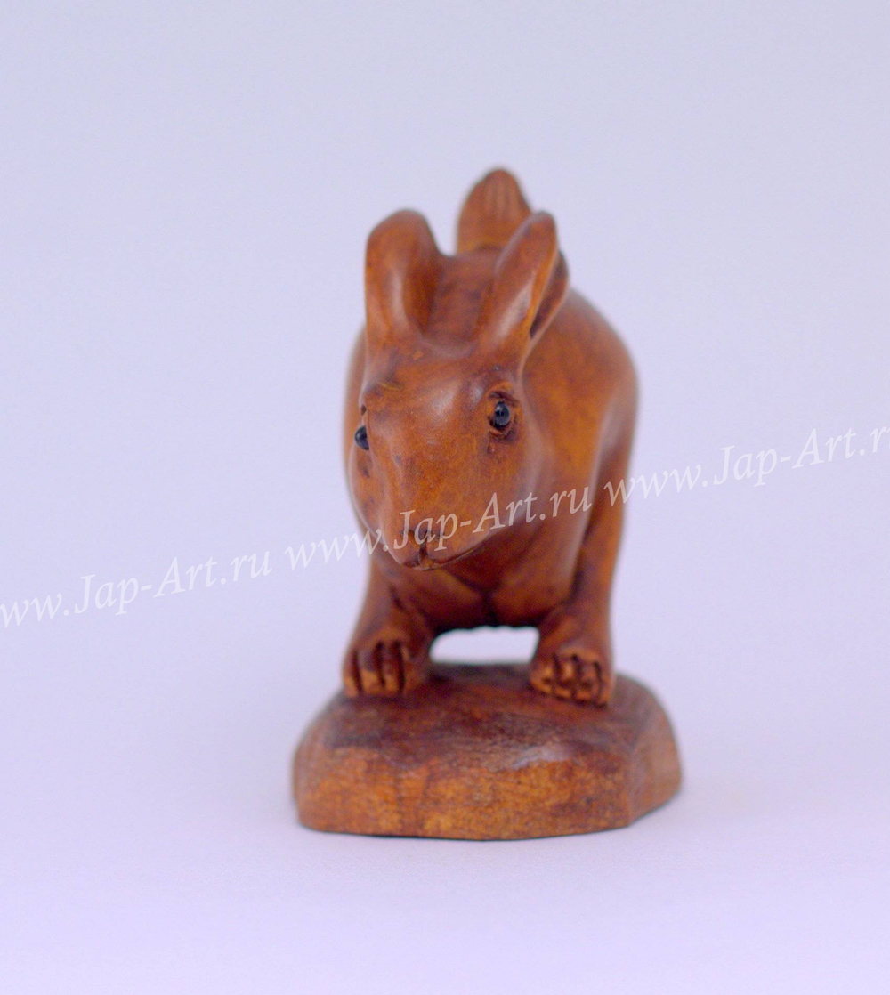 Нэцкэ Кролик бегущий