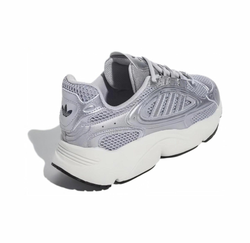 Кроссовки Adidas Ozmillen 'Silver Metallic White' IH0371