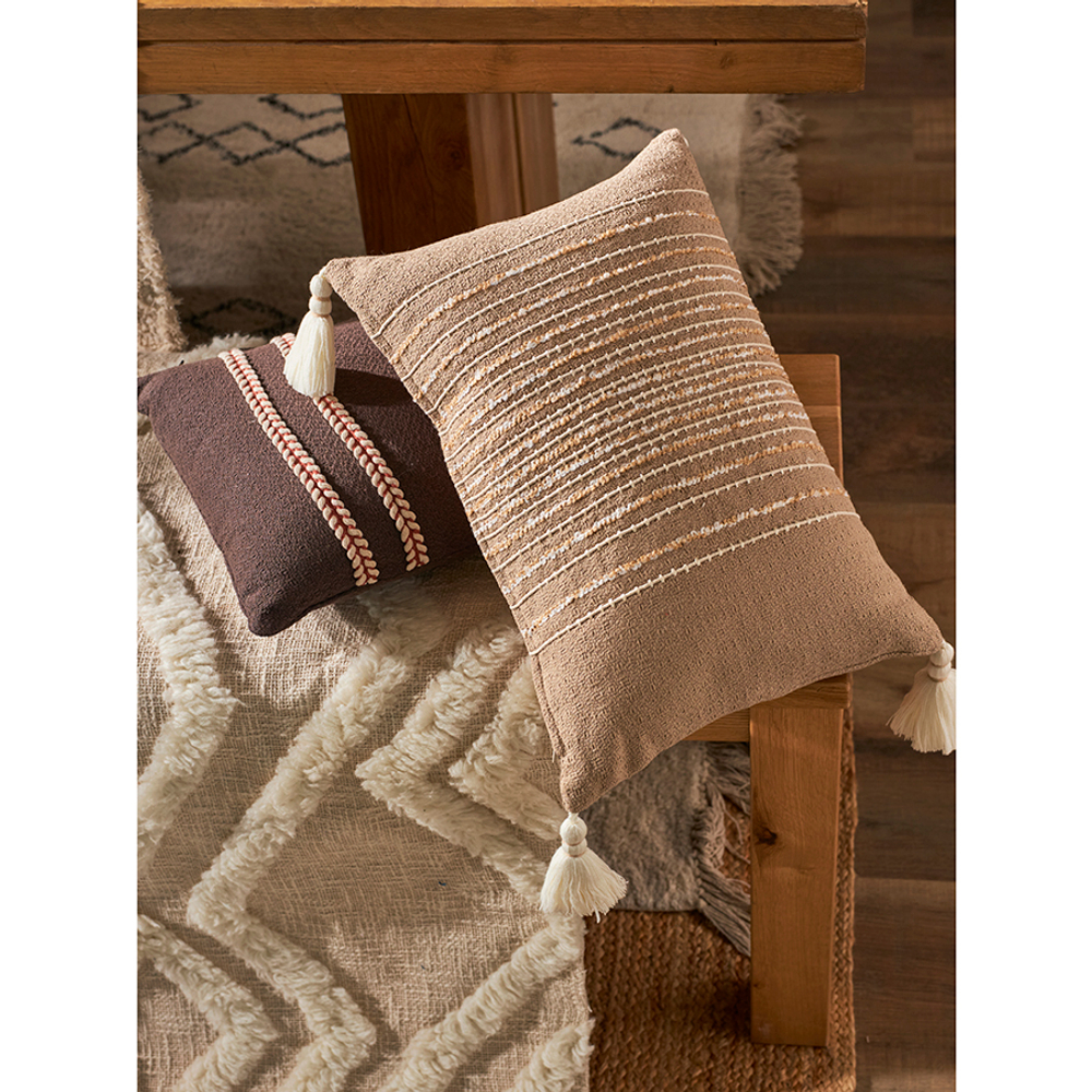 Подушка декоративная базовая flowers серо-бежевого цвета из коллекции ethnic, 30х45 см