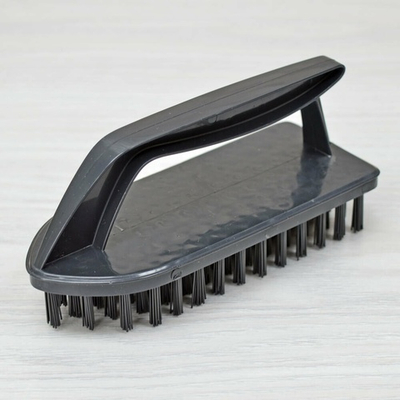 Щетка-утюжок "Etna" Black для сильных загрязнений L135мм (черный)