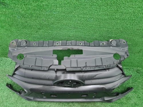 Решетка радиатора Lada Granta 2 (2018-н.в.)