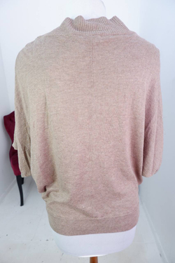 Джемпер Cristelle&Co с глубоким декольте, визуально на 48/50 размер