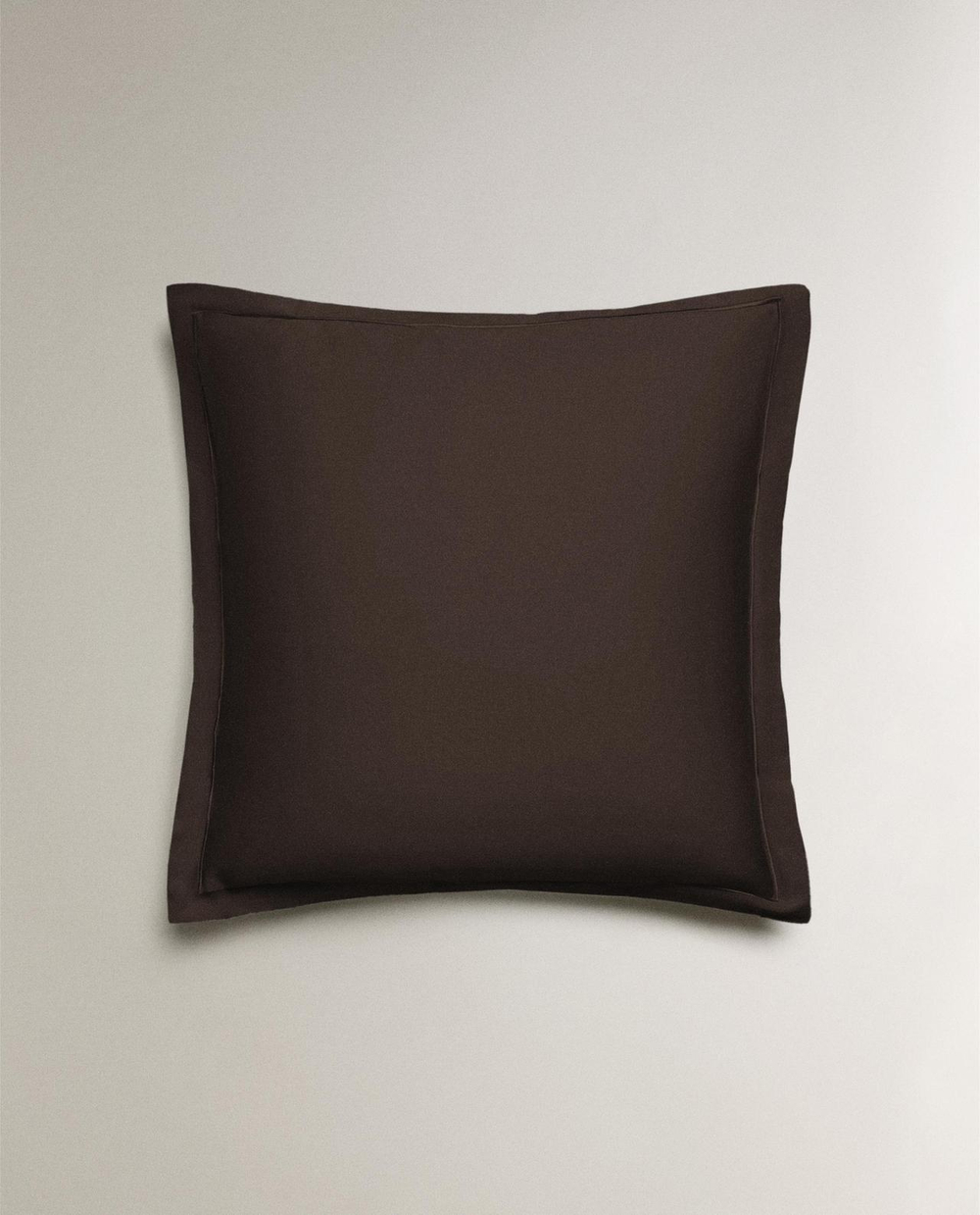 Zara Home - Атласная наволочка с подолом (300 нитей) 50x75 см