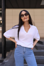 Джинсы Miss Bonbon с прямым кроем и рваными концами