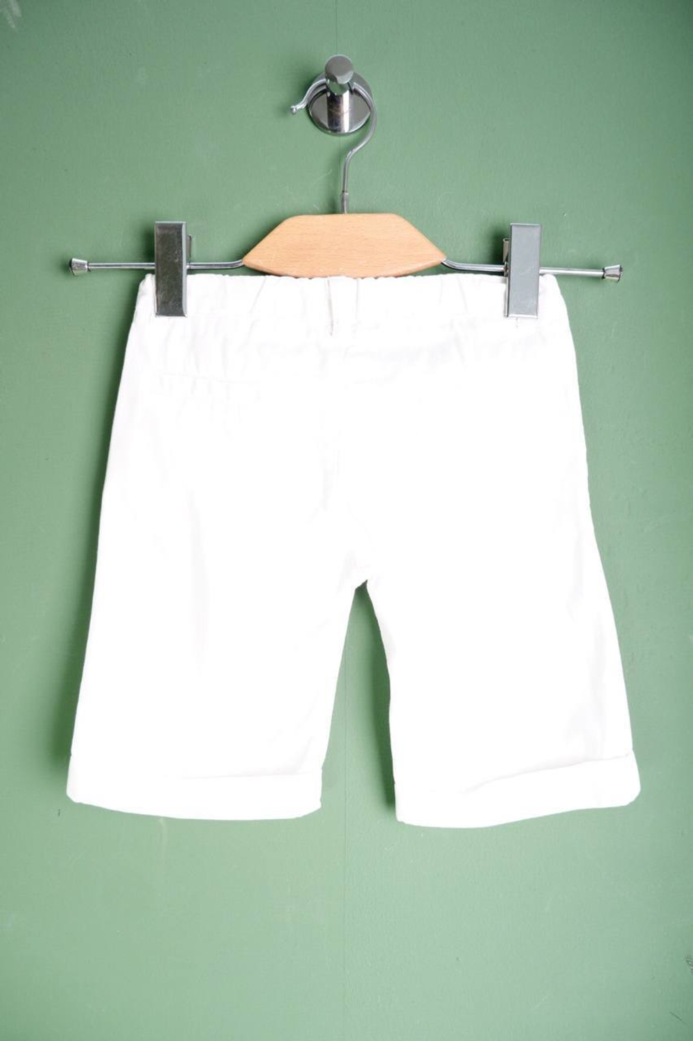 Шорты свободные, визуально на 3 года