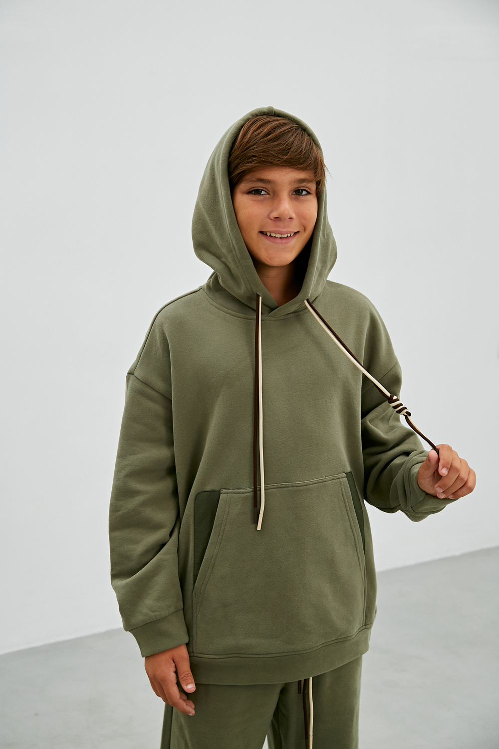 Худи дл/р с начесом с капюш. д/м DELORAS 55383