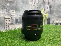 Nikon 40mm 2.8G AF-S DX Micro