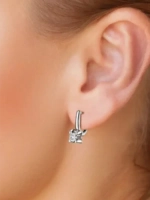 Серьги с муассанитами