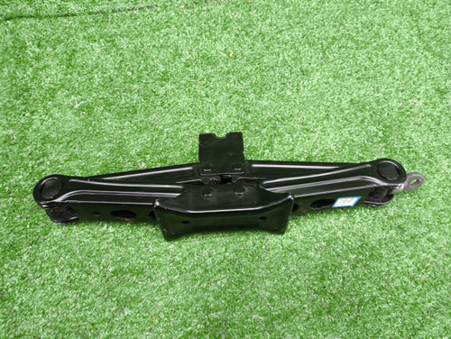 Домкрат Omoda C5 (2022-н.в.)