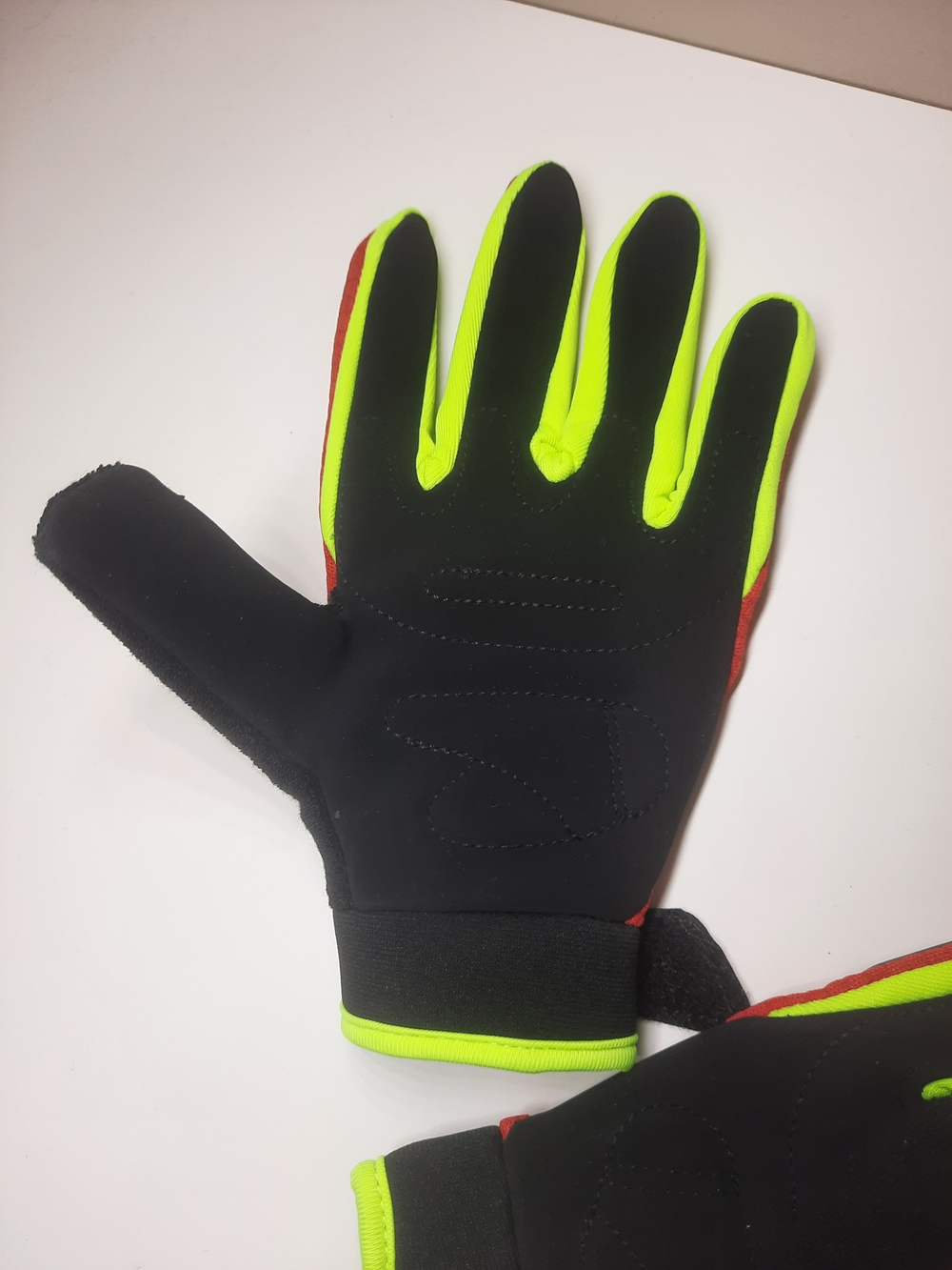 Перчатки SEEKWIN без кулака