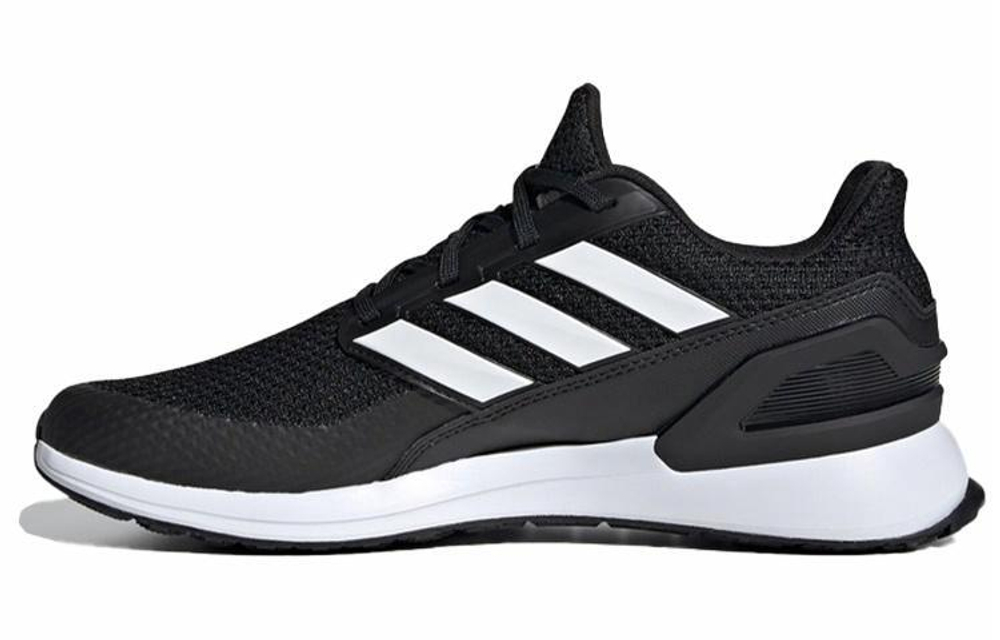 Кроссовки Adidas Rapida Run