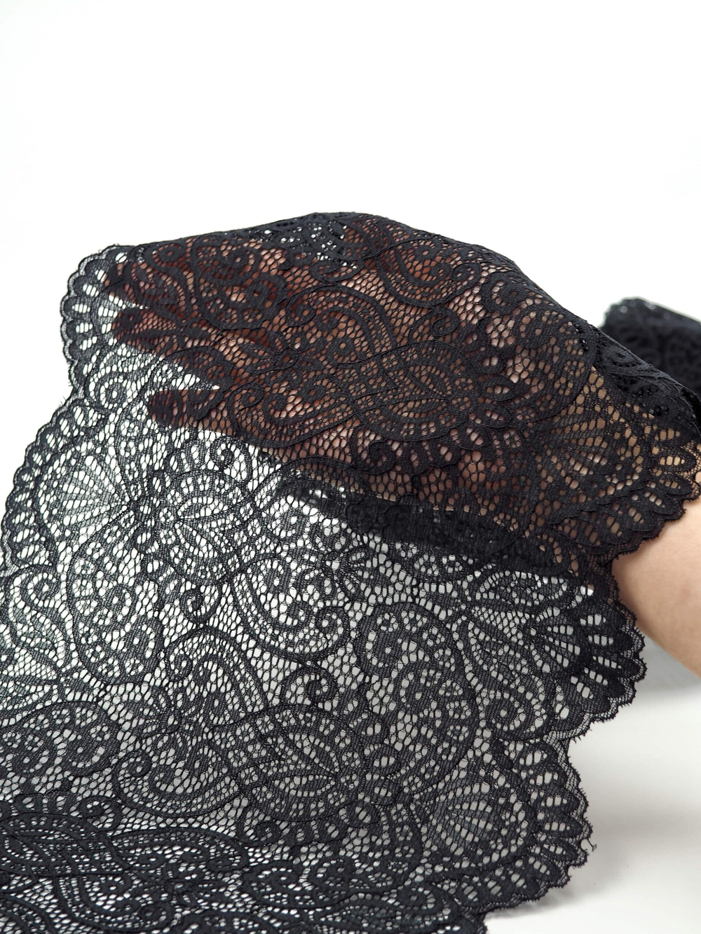 Эластичное кружево черное ширина 24 см ОТРЕЗЫ