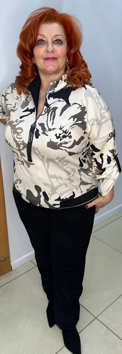 Блузон-поло с бежево/черным принтом