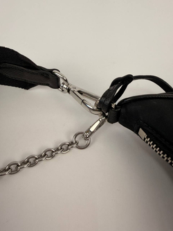 Сумка Prada Re-Edition