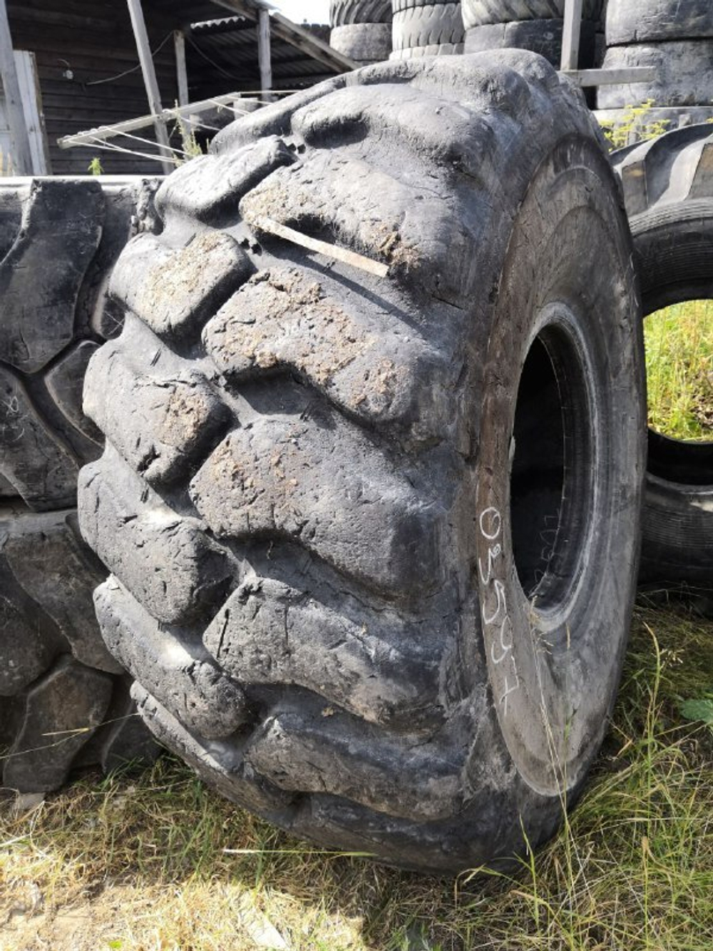 26.5R25 Bridgestone VSNT шина б/у