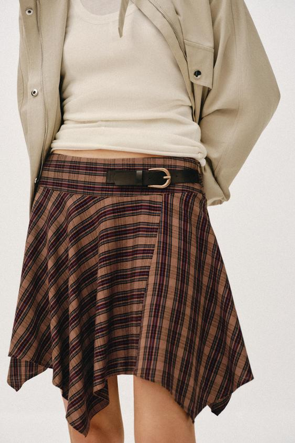 ZARA МИНИ-ЮБКА В КЛЕТКУ С ПРЯЖКОЙ, РАЗНОЦВЕТНЫЙ