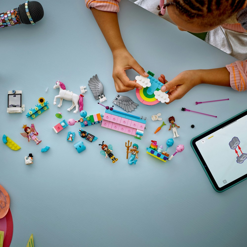 Конструктор LEGO Friends 1961 42661 Карнавал с единорогом и феей — фото 11