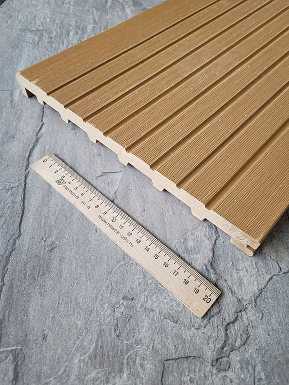 Ступень ДПК Latitudo Step-320 320х24х4000 Орех  Полнотелая