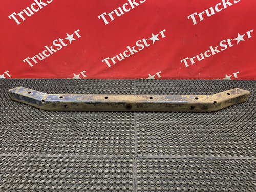 Усилитель переднего бампера 2018г