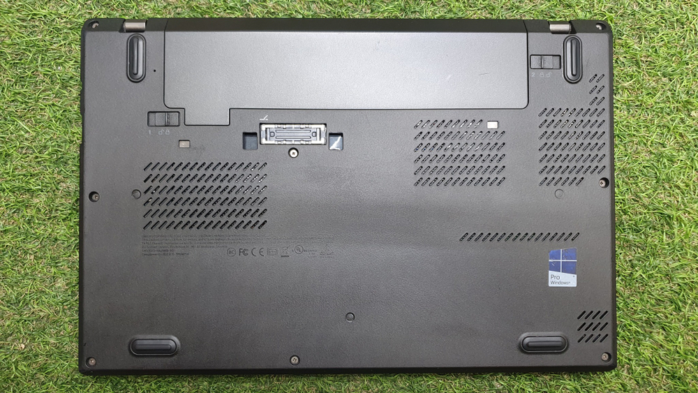 Ноутбук Lenovo i5-6/8Gb/FHD/Thinkpad X260/Windows 10