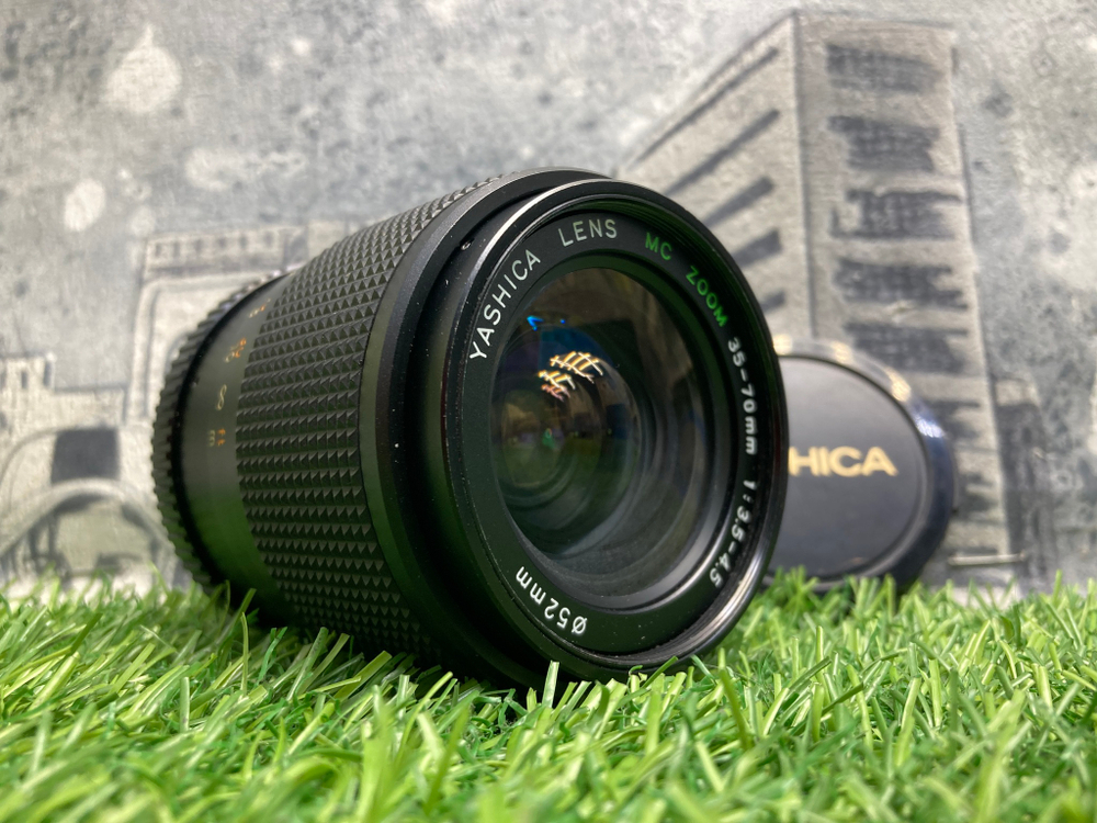 Yashica MC Zoom 35-70mm 3.5-4.5