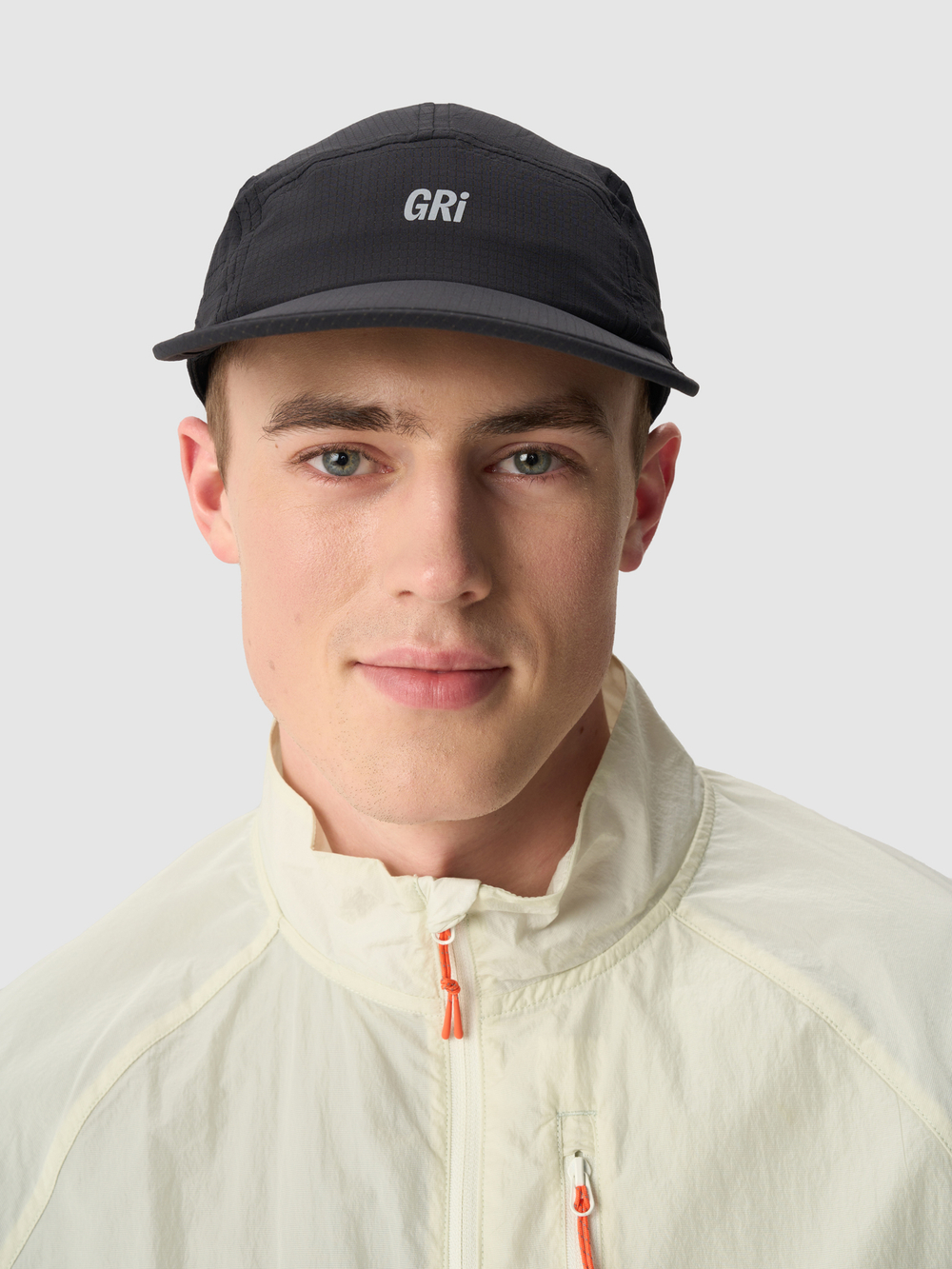 Кепка GRI чёрная