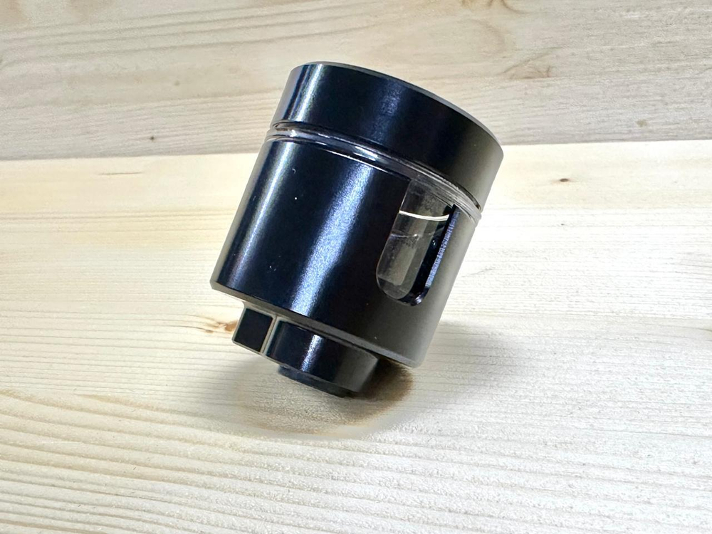 Rizoma Бачок тормозной жидкости Notch средний CT155