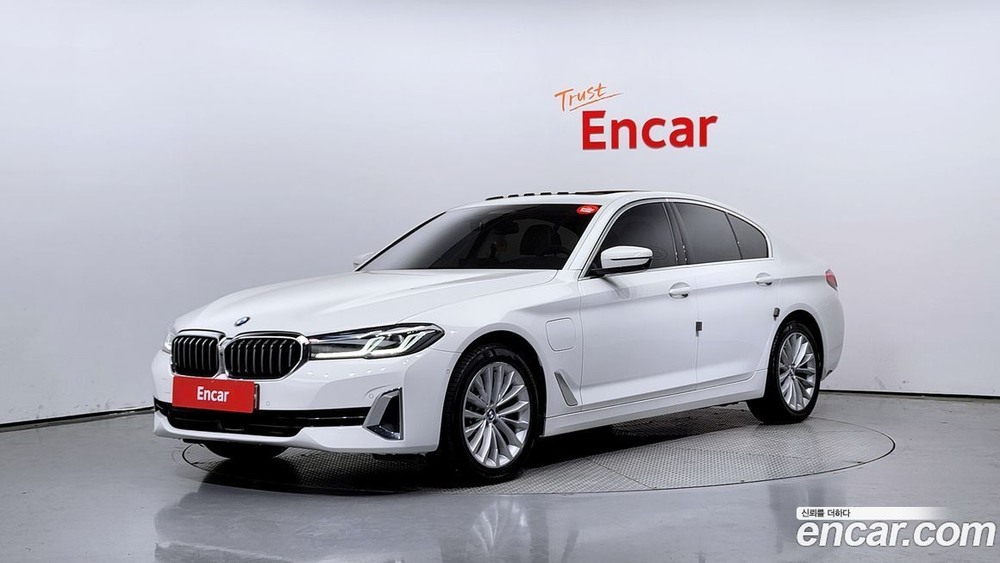 BMW 5 Series (G30) 530e Luxury (07.2021)
