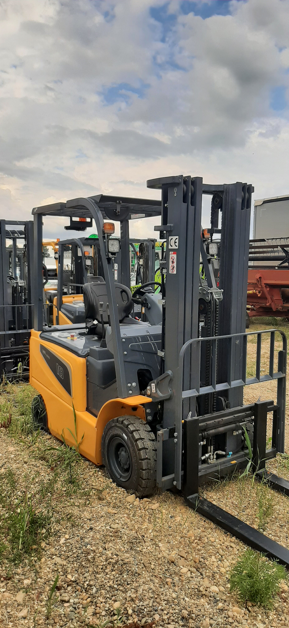 Aurora CPD* Вилочный погрузчик CPD18 (Электрический, 11 л.с., АТ)