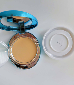 тон 21 Увлажняющая пудра для лица с коллагеном ENOUGH COLLAGEN TWO WAY CAKE INCLUDING REFILL SPF25 со сменным блоком