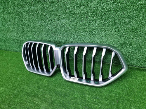 Решетка радиатора BMW X6 G06 (2019-2023)