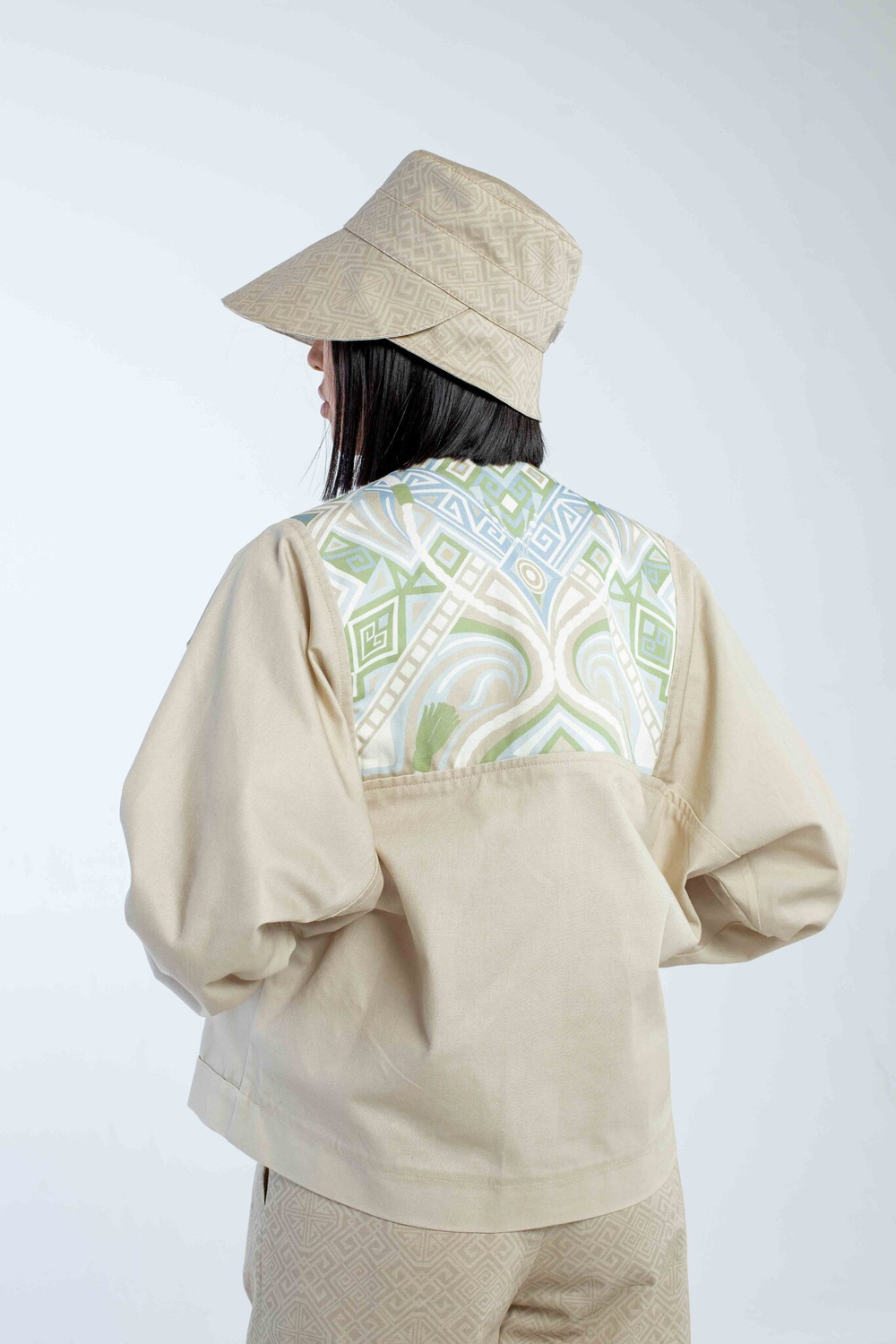 Куртка-жакет L/ XL (принт 150-02) Adili