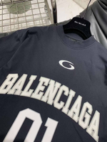 Футболка Balenciaga