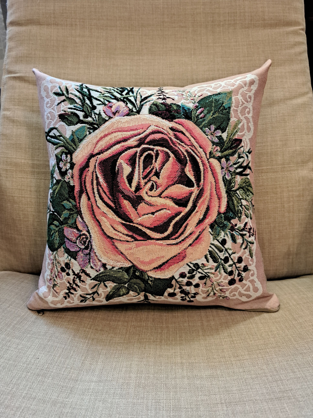 Декоративный гобеленовый чехол для интерьерной подушки Загадка 2 38*38